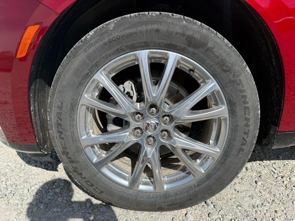 used 2024 Buick Enclave car, priced at $38,227