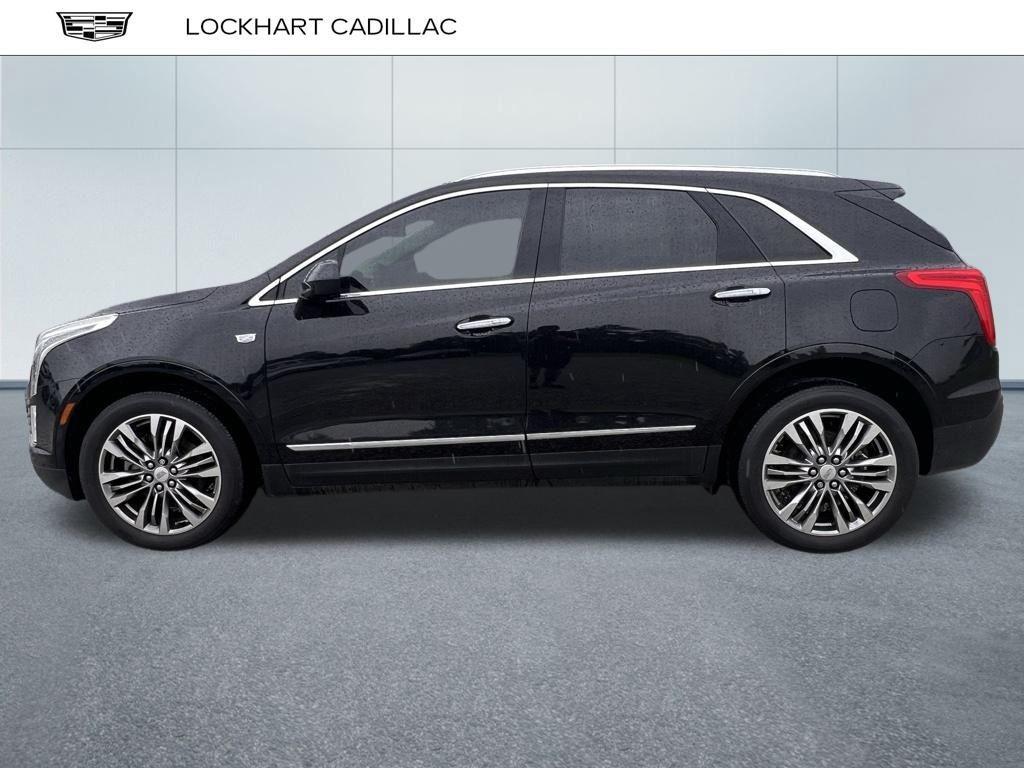 used 2017 Cadillac XT5 car, priced at $22,900