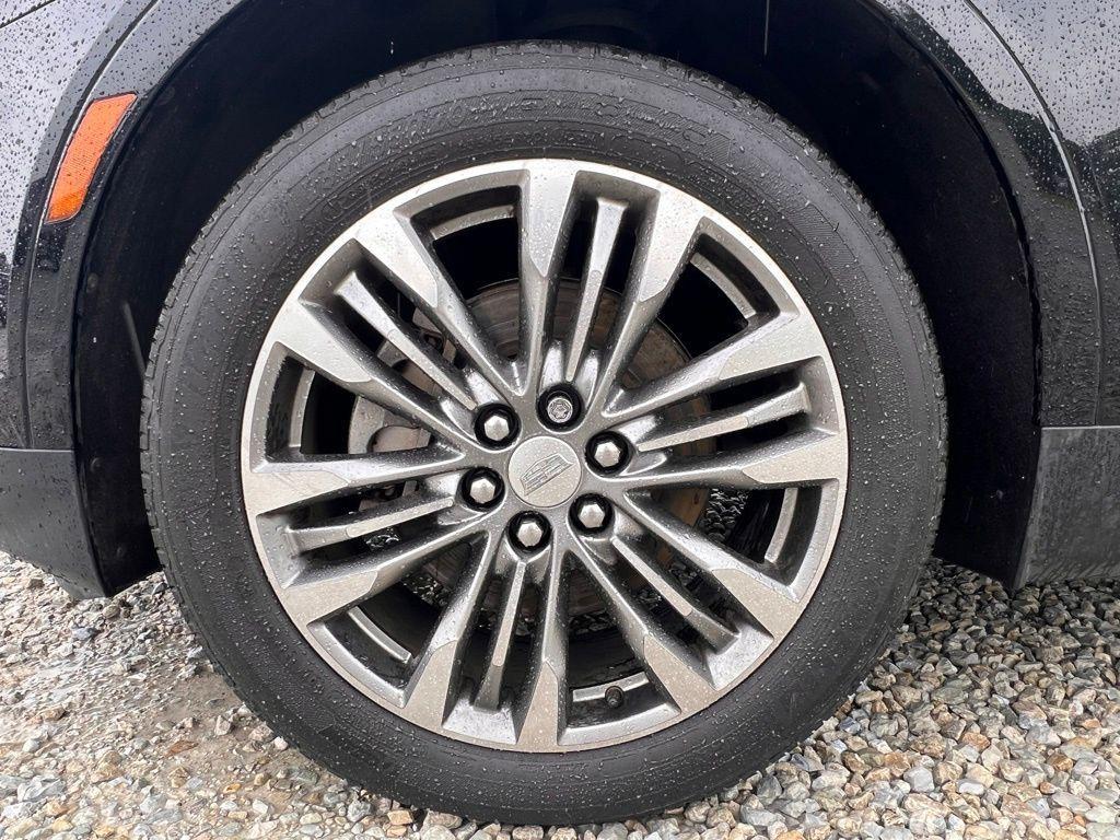 used 2017 Cadillac XT5 car, priced at $22,900