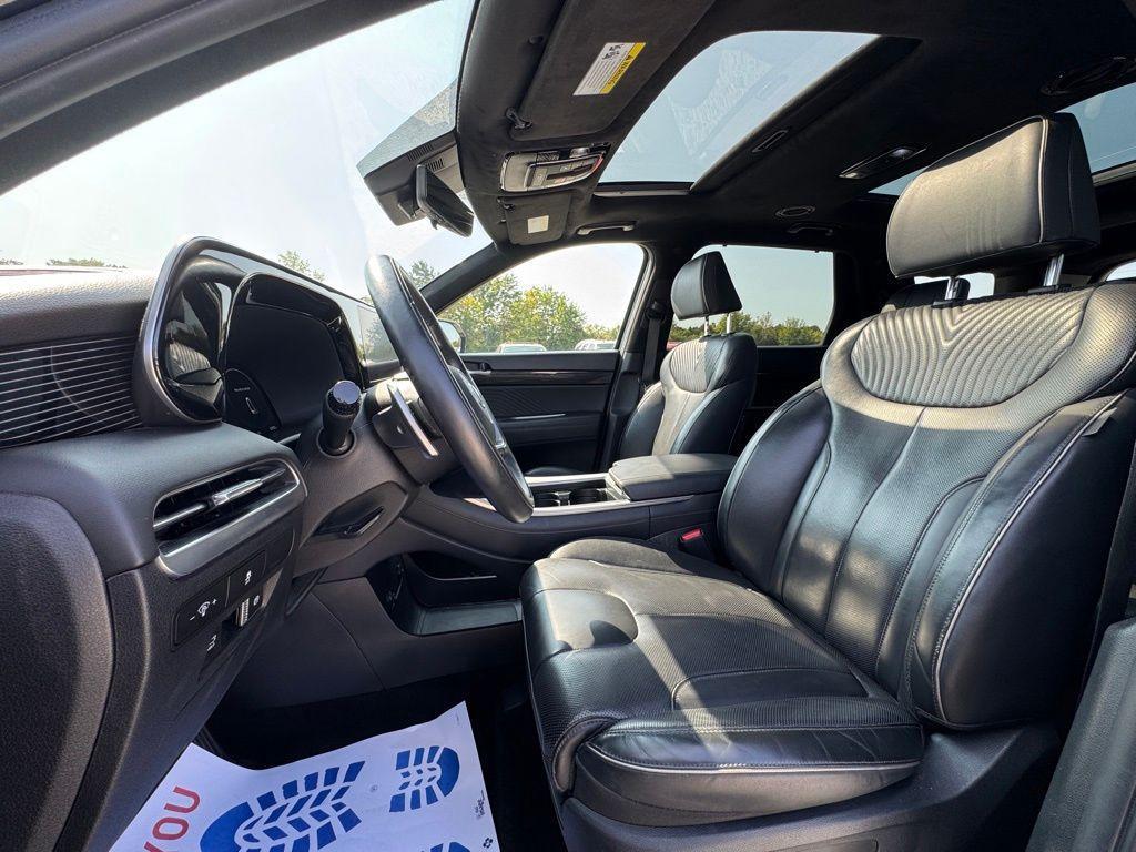 used 2024 Hyundai Palisade car, priced at $35,850