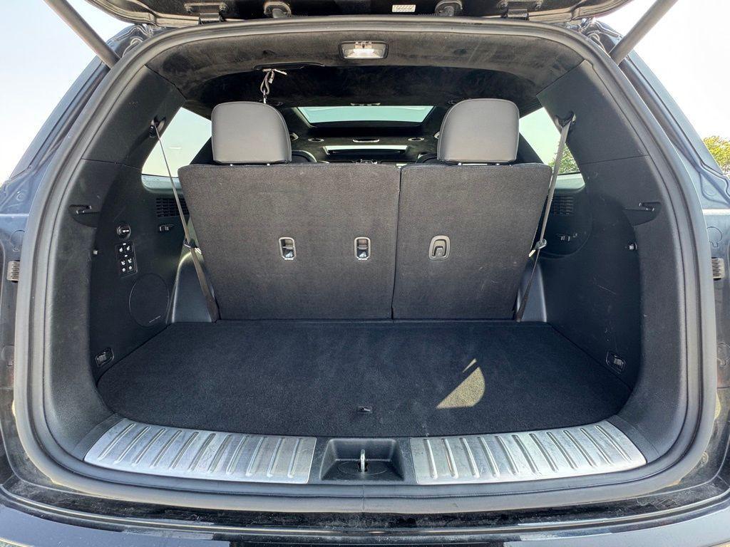 used 2024 Hyundai Palisade car, priced at $35,850