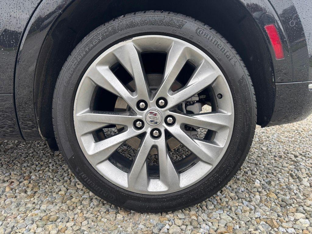 used 2023 Buick Envision car, priced at $27,403