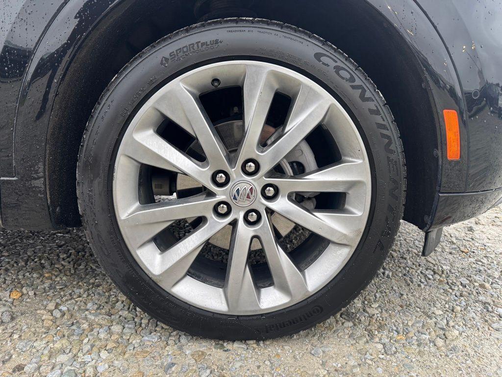 used 2023 Buick Envision car, priced at $27,403