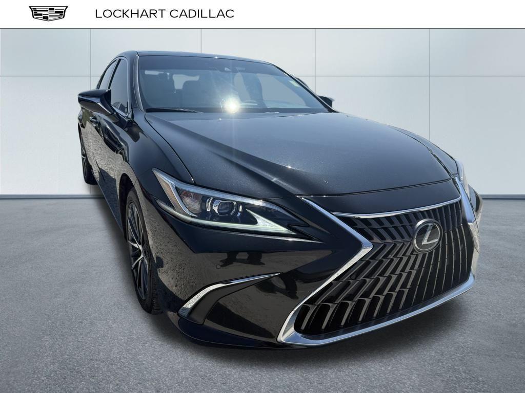 used 2022 Lexus ES 350 car, priced at $35,321