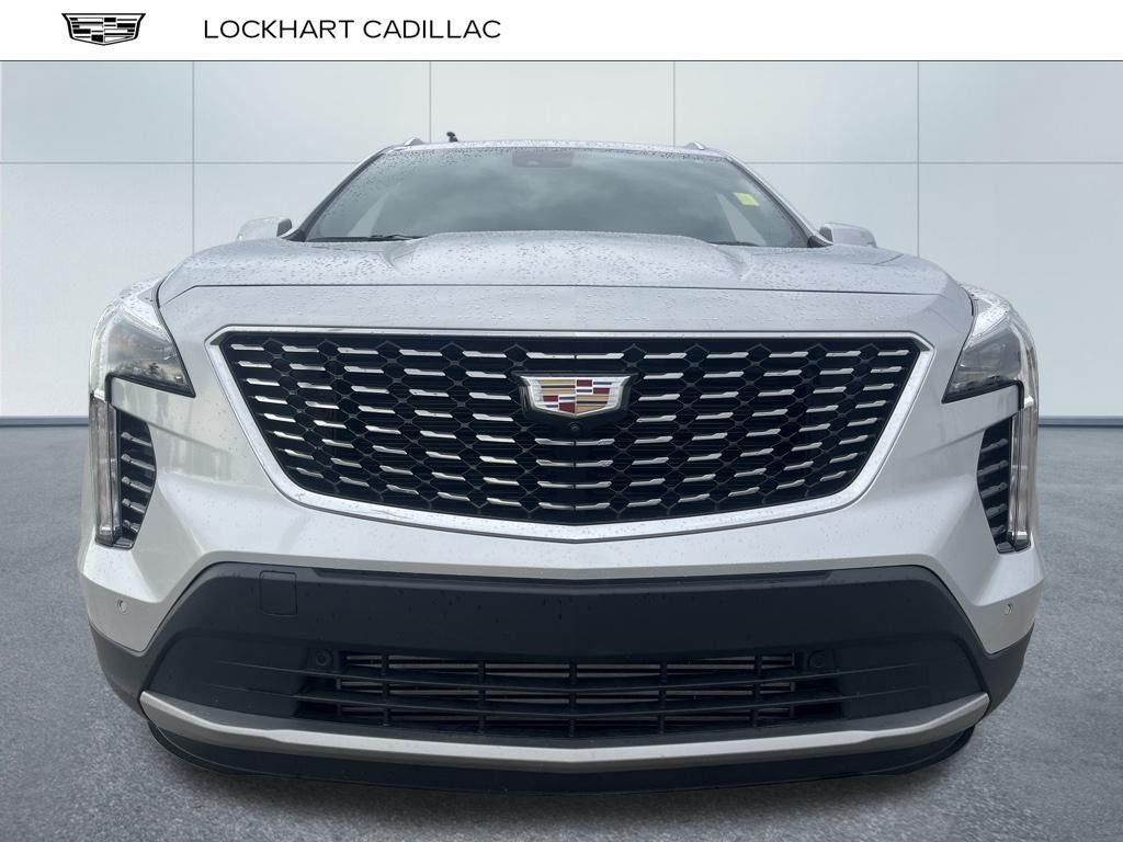 used 2022 Cadillac XT4 car, priced at $31,646