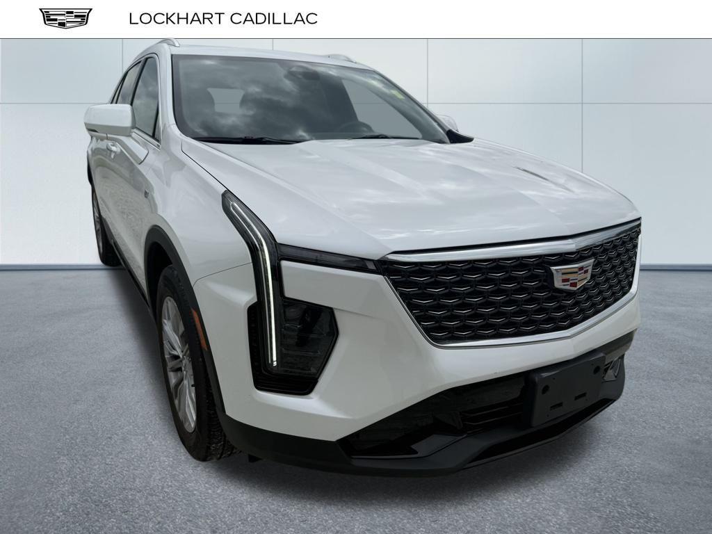 used 2024 Cadillac XT4 car, priced at $39,253