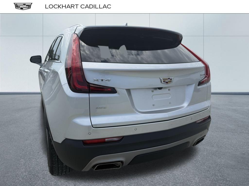used 2022 Cadillac XT4 car, priced at $27,900