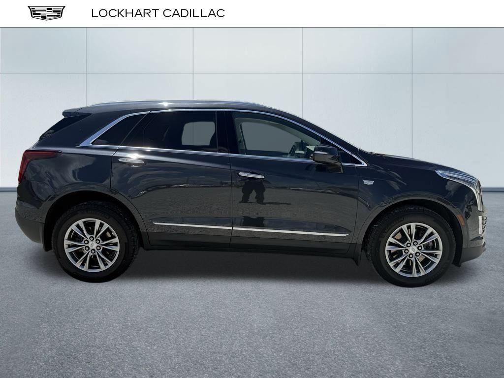 used 2021 Cadillac XT5 car, priced at $33,600
