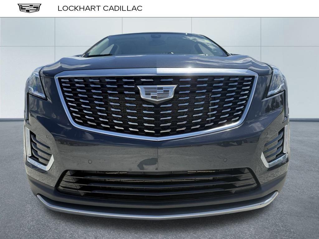 used 2021 Cadillac XT5 car, priced at $33,600