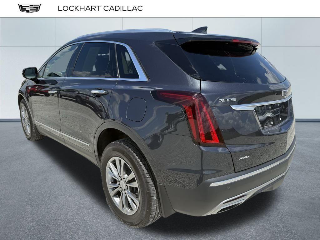 used 2021 Cadillac XT5 car, priced at $33,600