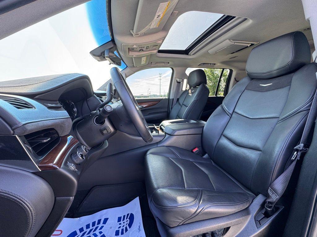 used 2017 Cadillac Escalade ESV car, priced at $28,950