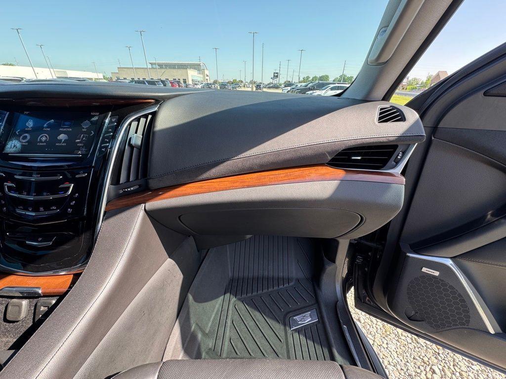 used 2017 Cadillac Escalade ESV car, priced at $28,950