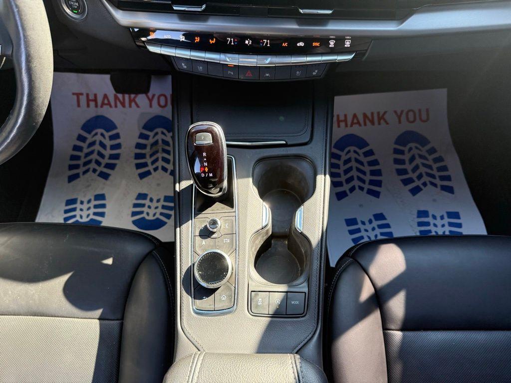 used 2024 Cadillac XT4 car, priced at $34,584