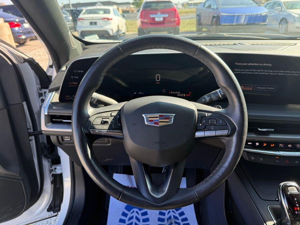 used 2024 Cadillac XT4 car, priced at $34,584