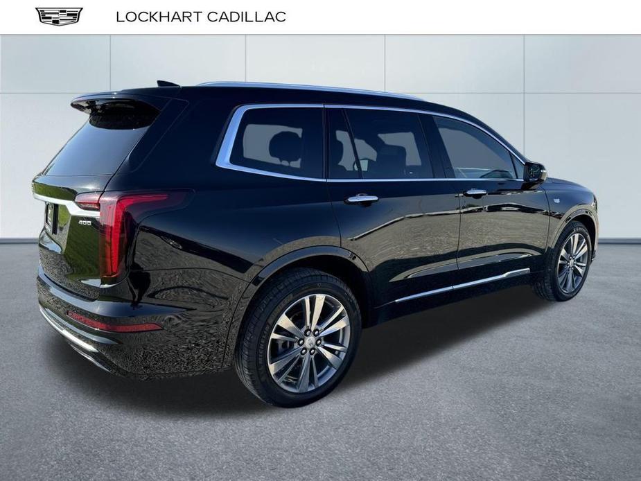 used 2022 Cadillac XT6 car, priced at $36,150