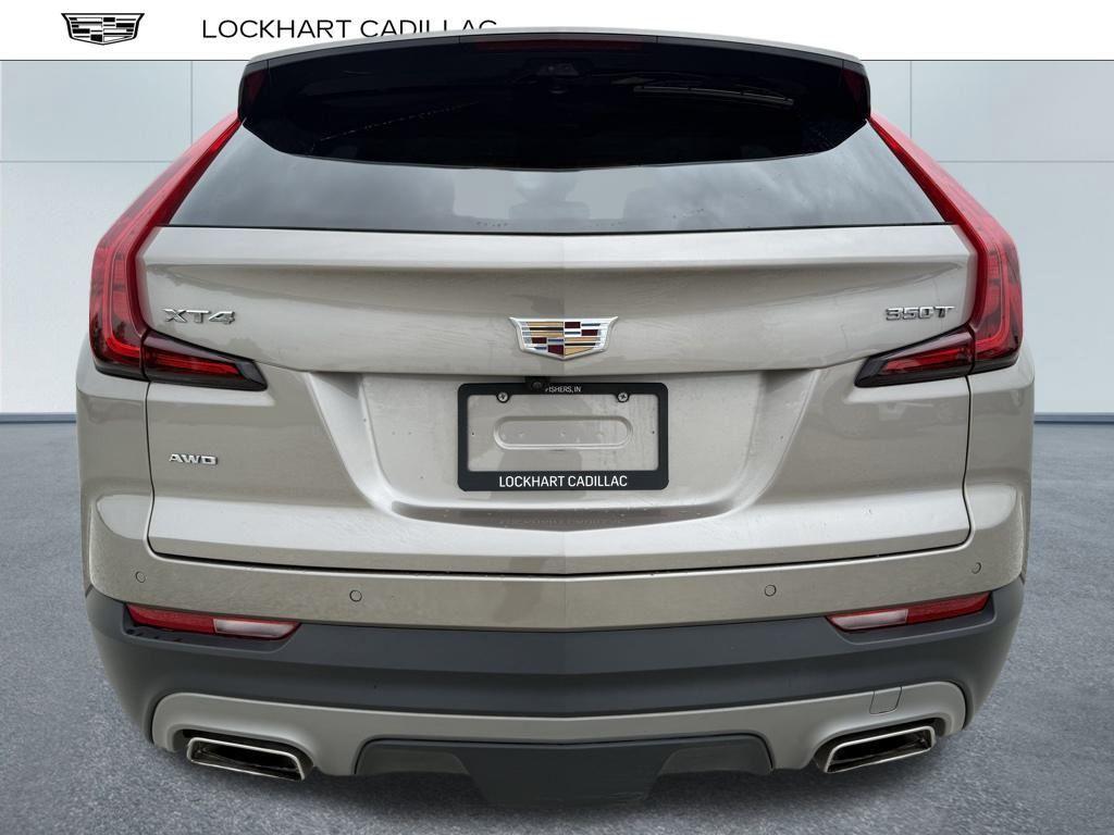 used 2022 Cadillac XT4 car, priced at $29,900