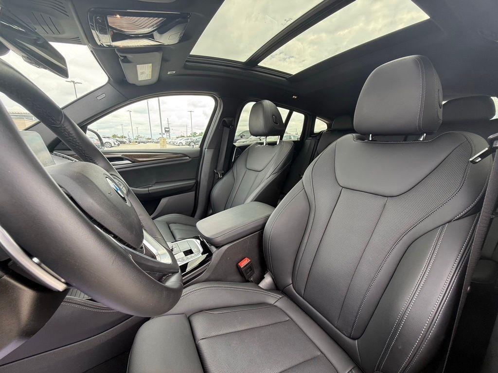 used 2024 BMW X4 car, priced at $42,900