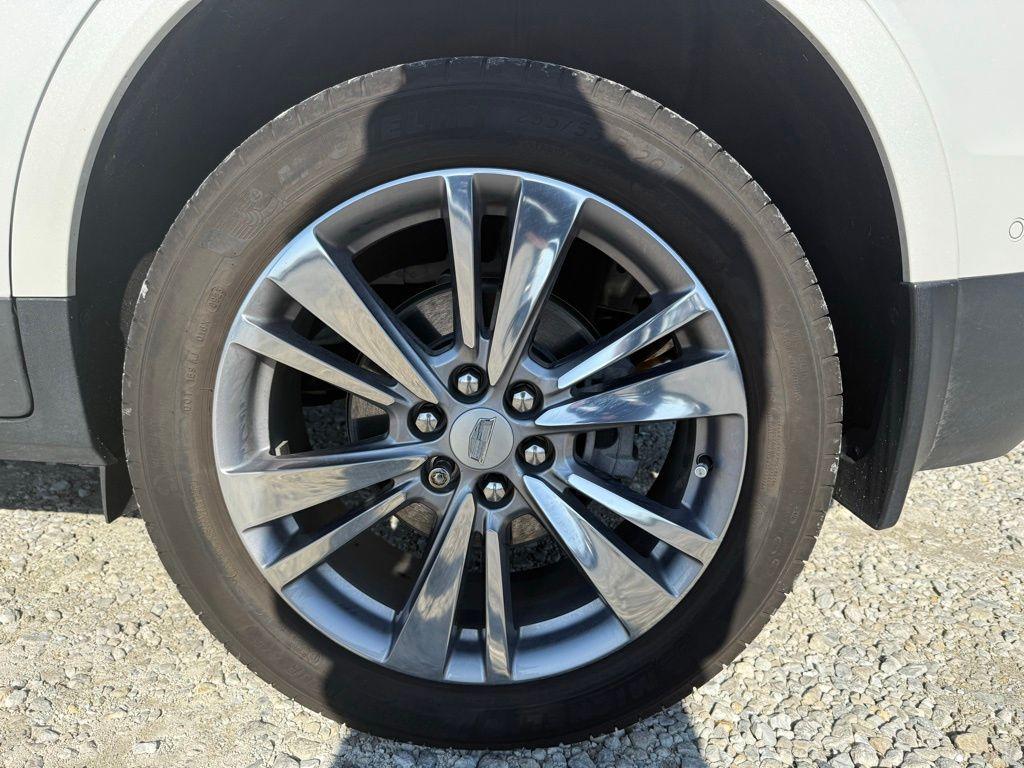 used 2023 Cadillac XT5 car, priced at $33,695