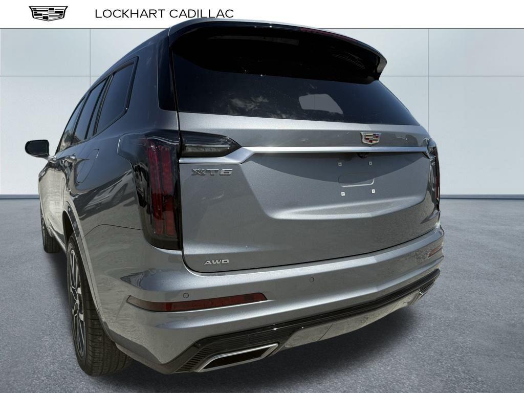 used 2024 Cadillac XT6 car, priced at $55,500