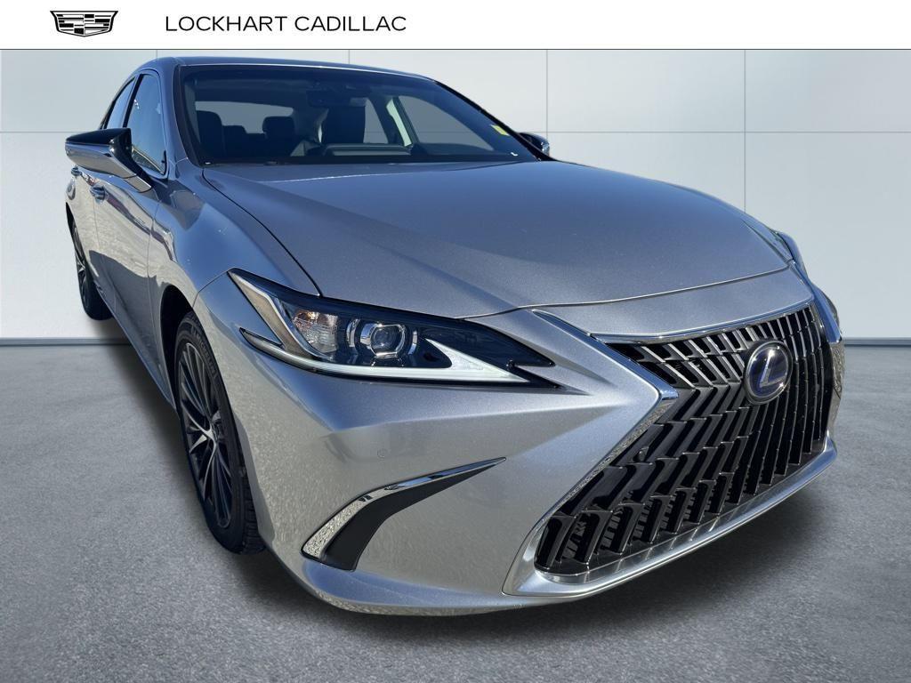 used 2022 Lexus ES 300h car, priced at $35,300