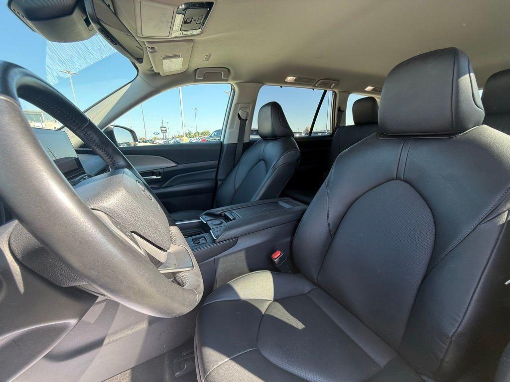 used 2024 Toyota Grand Highlander car, priced at $41,650