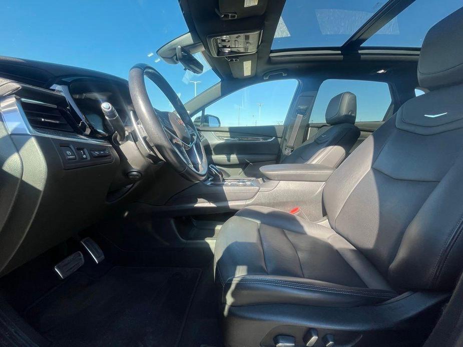 used 2021 Cadillac XT5 car, priced at $34,950