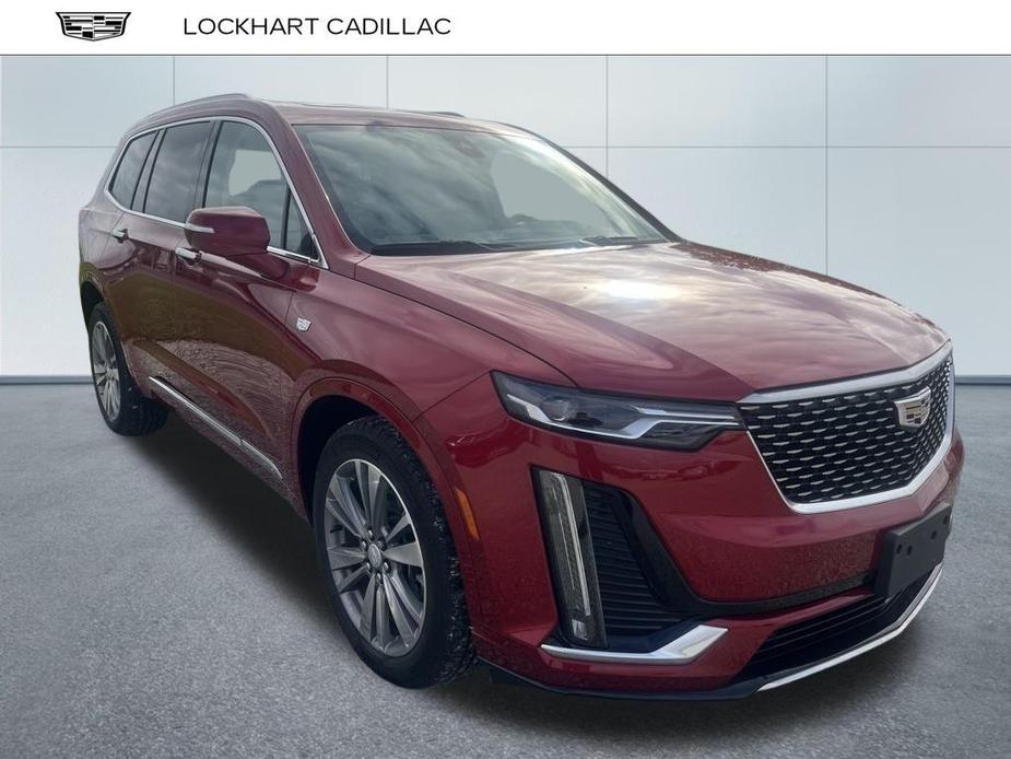 used 2022 Cadillac XT6 car, priced at $39,425