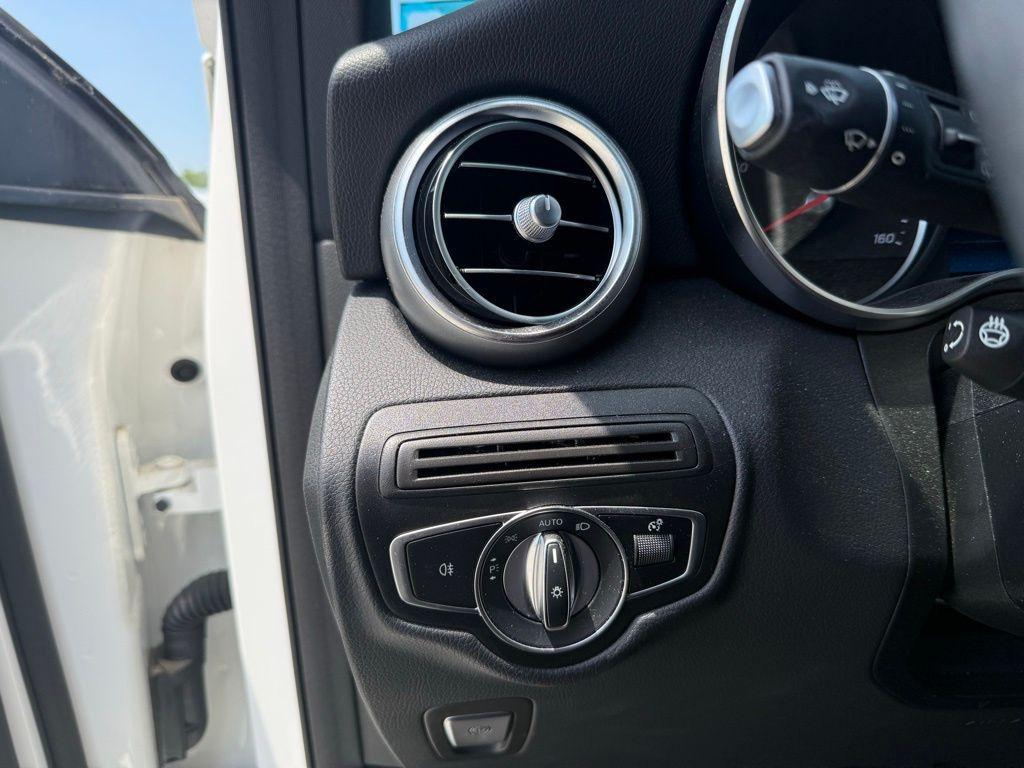 used 2022 Mercedes-Benz GLC 300 car, priced at $32,900