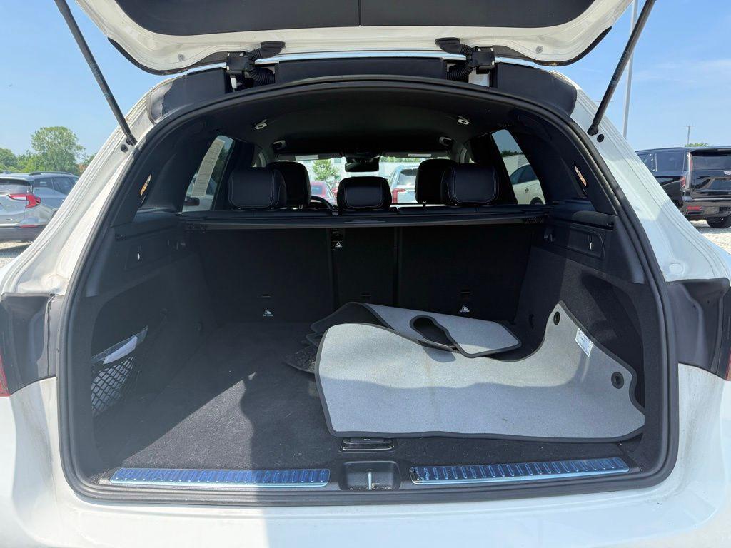 used 2022 Mercedes-Benz GLC 300 car, priced at $32,900