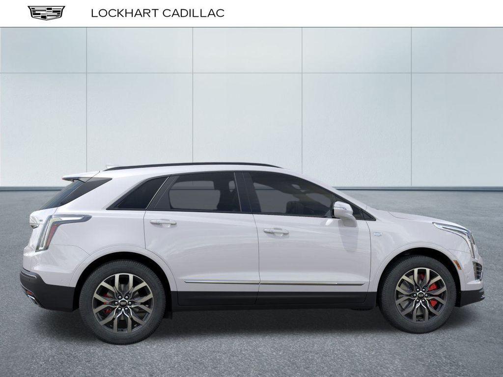 new 2025 Cadillac XT5 car, priced at $65,274