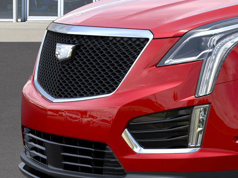 new 2025 Cadillac XT5 car, priced at $65,174