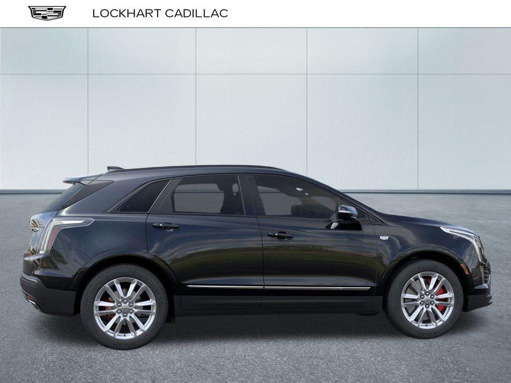 new 2025 Cadillac XT5 car, priced at $60,684