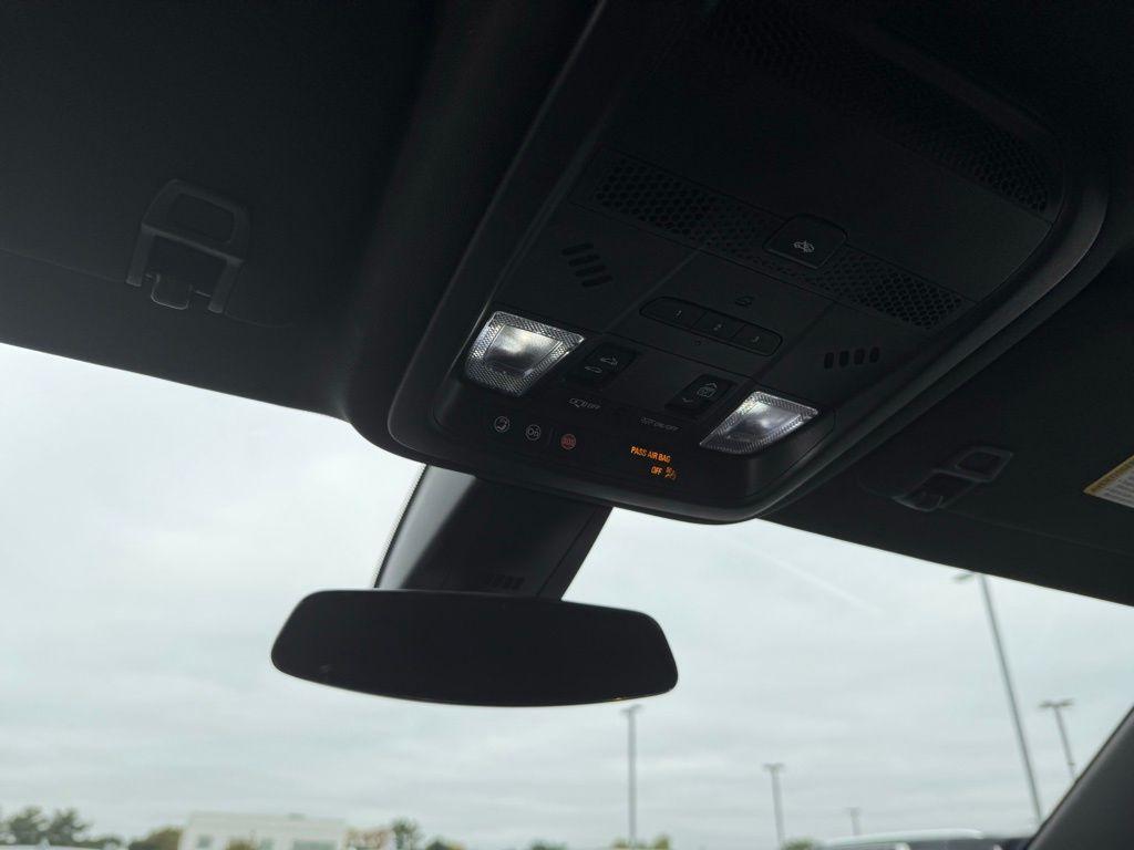 used 2024 Cadillac XT6 car, priced at $48,235