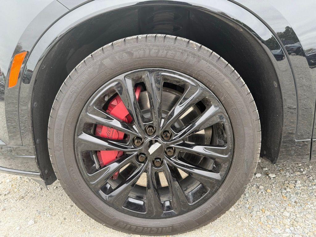 used 2024 Cadillac XT6 car, priced at $48,235