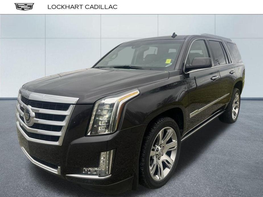 used 2015 Cadillac Escalade car, priced at $22,300