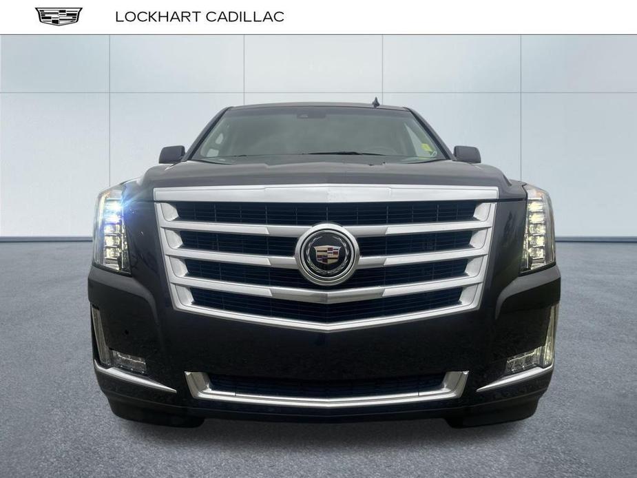 used 2015 Cadillac Escalade car, priced at $22,300