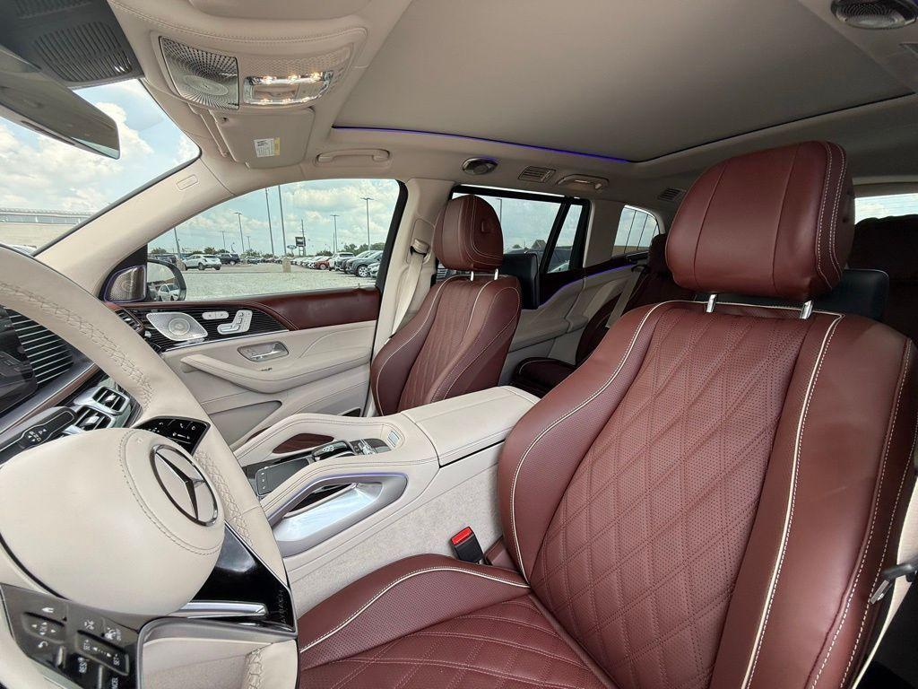 used 2024 Mercedes-Benz Maybach GLS 600 car, priced at $146,370