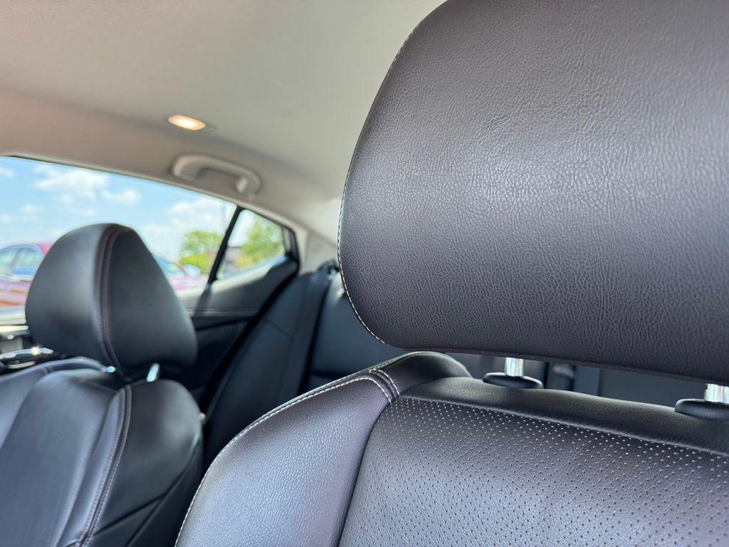 used 2018 Nissan Maxima car, priced at $15,900