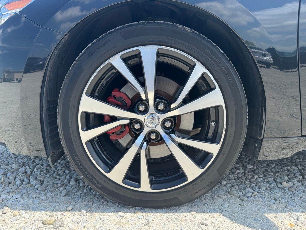 used 2018 Nissan Maxima car, priced at $15,900