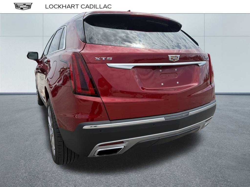 used 2024 Cadillac XT5 car, priced at $43,225