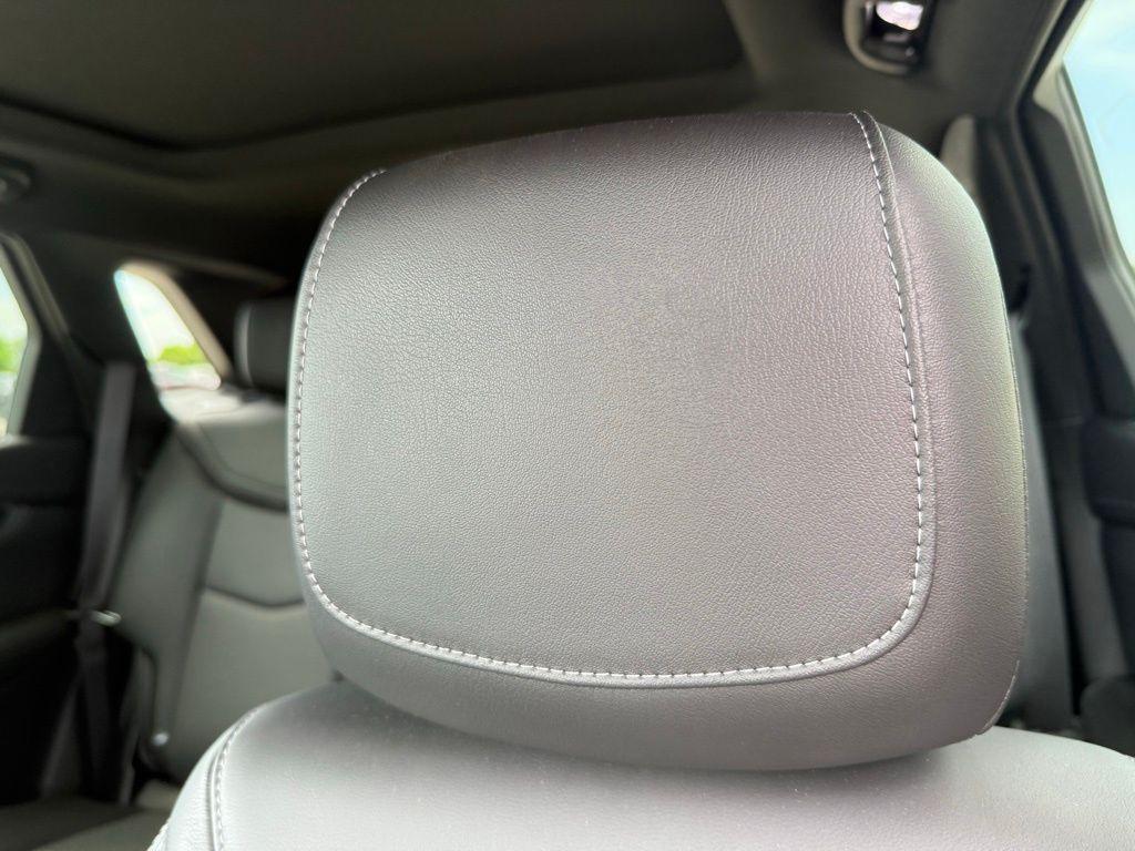 used 2024 Cadillac XT5 car, priced at $43,225