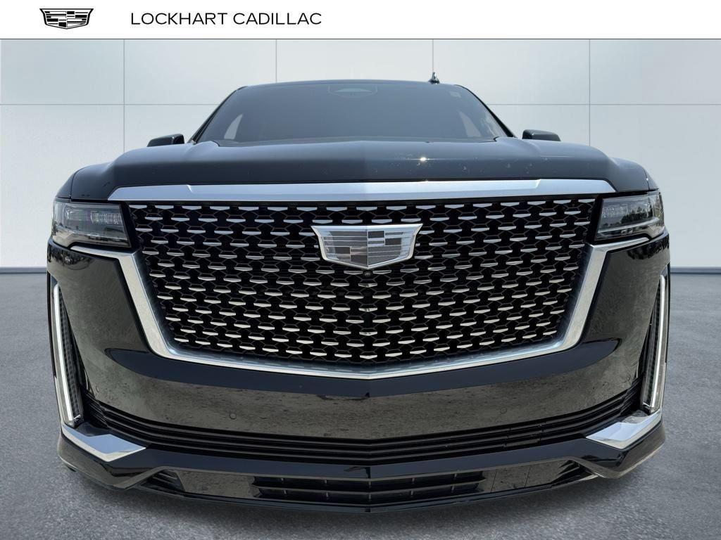 used 2021 Cadillac Escalade ESV car, priced at $70,018