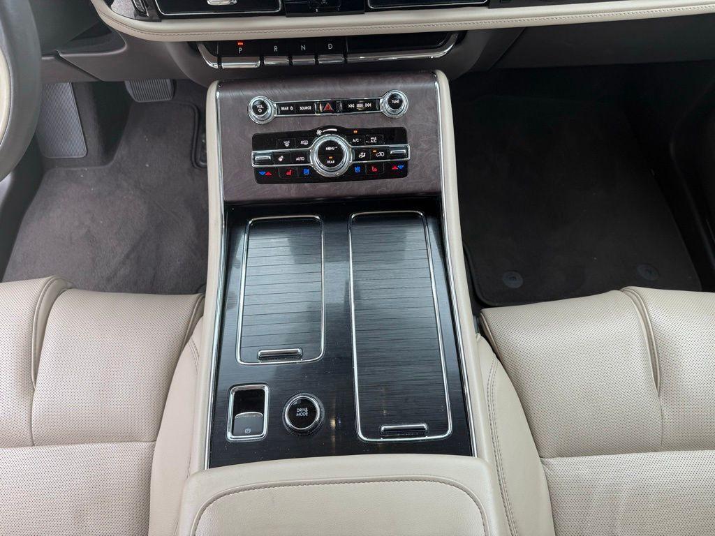 used 2022 Lincoln Aviator car, priced at $41,050