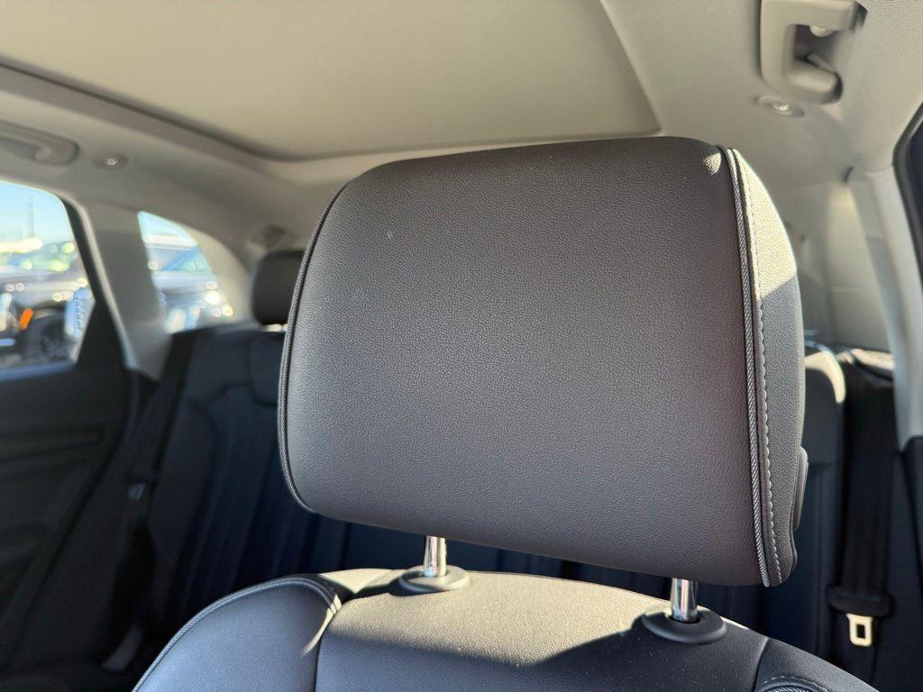 used 2024 Audi Q5 car, priced at $27,130