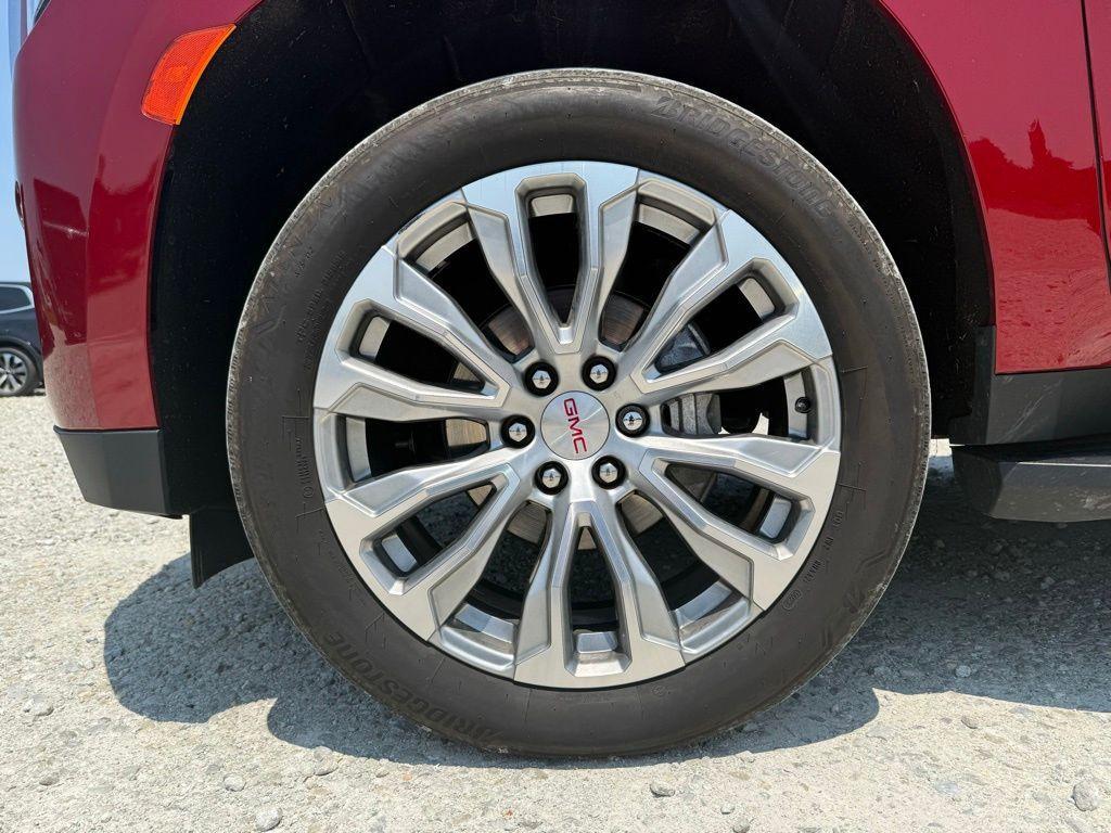 used 2023 GMC Yukon XL car, priced at $72,500
