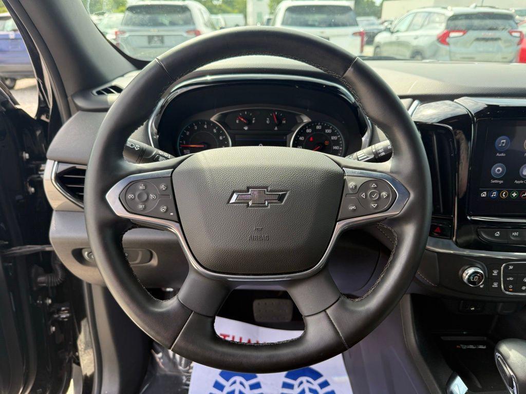 used 2023 Chevrolet Traverse car, priced at $31,740
