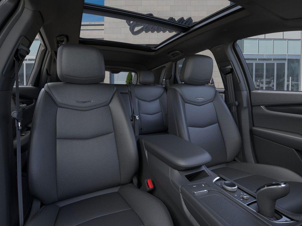 new 2025 Cadillac XT5 car, priced at $63,129