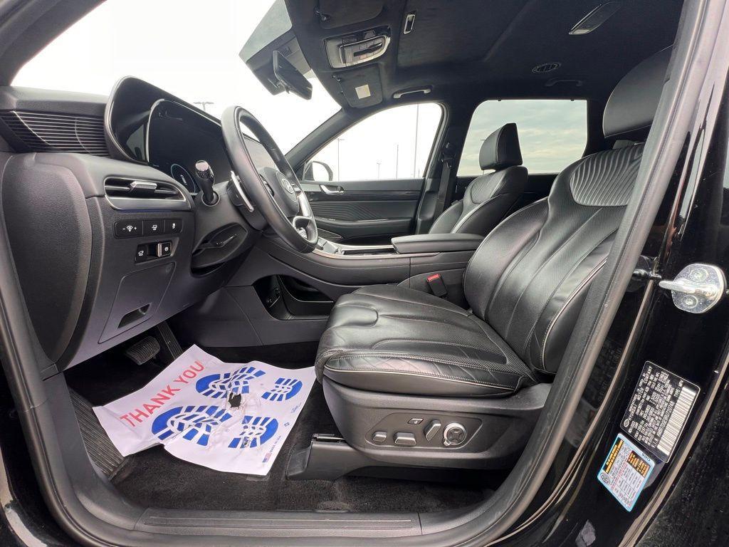 used 2024 Hyundai Palisade car, priced at $38,400