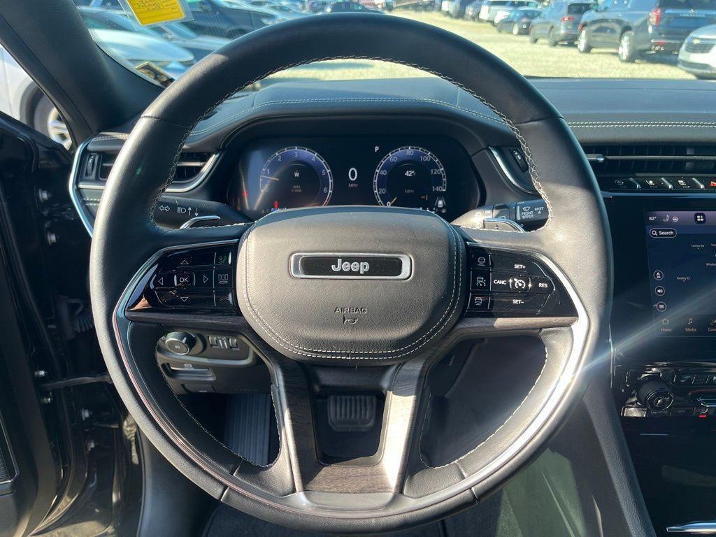 used 2022 Jeep Grand Cherokee car, priced at $38,500