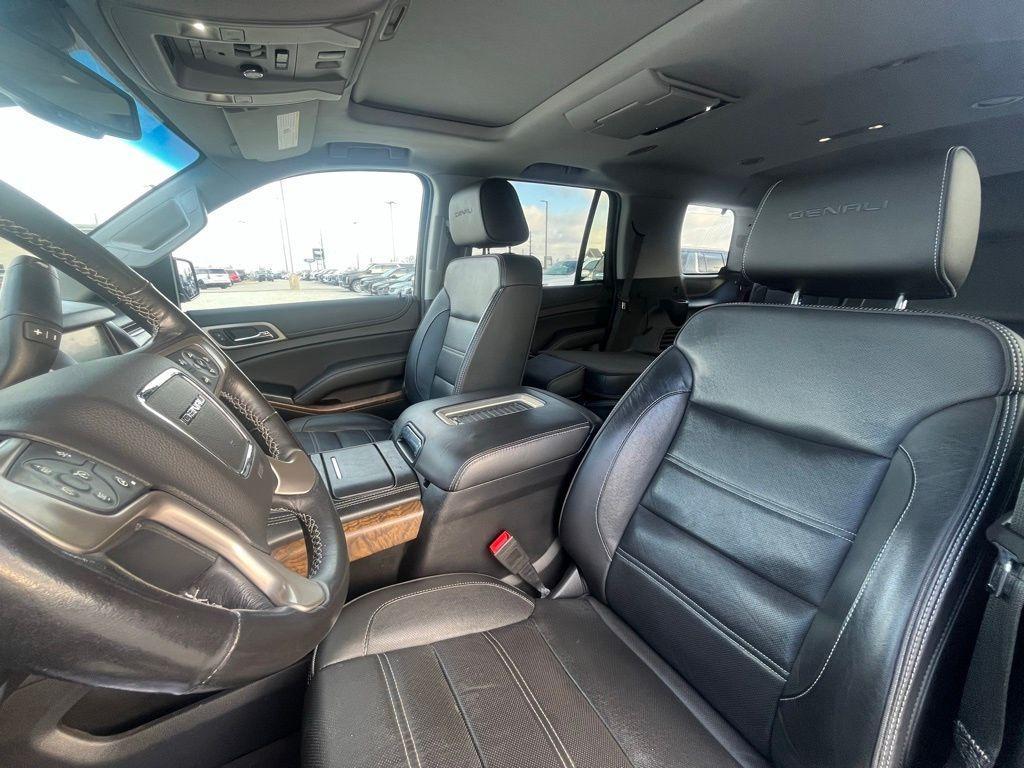 used 2020 GMC Yukon car, priced at $38,200